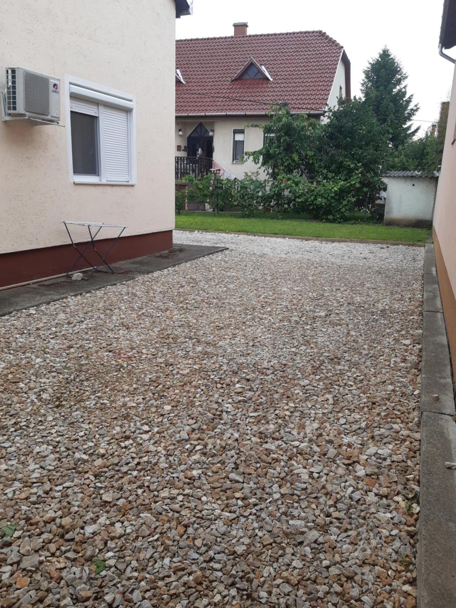 Appartement Sasfeszek
